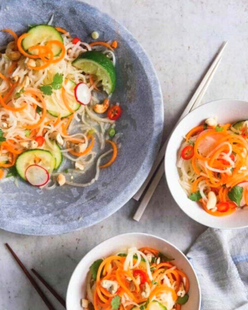 Low Carb / Paleo Vietnamese Jicama Noodle Salad Recipe